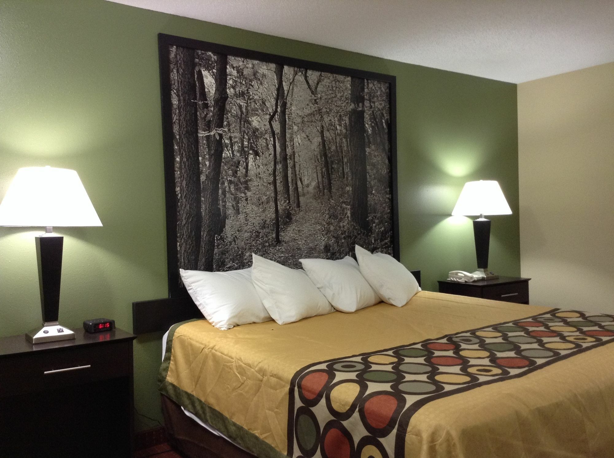 Super 8 By Wyndham Grinnell Ia Dış mekan fotoğraf